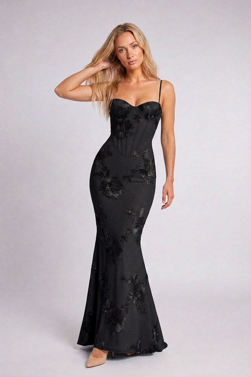 MERLETTO LUNGO · maxi · czerń — przód